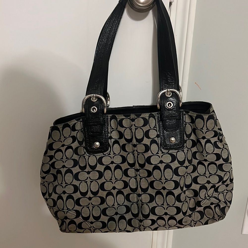 Coach medium/ large tote bag